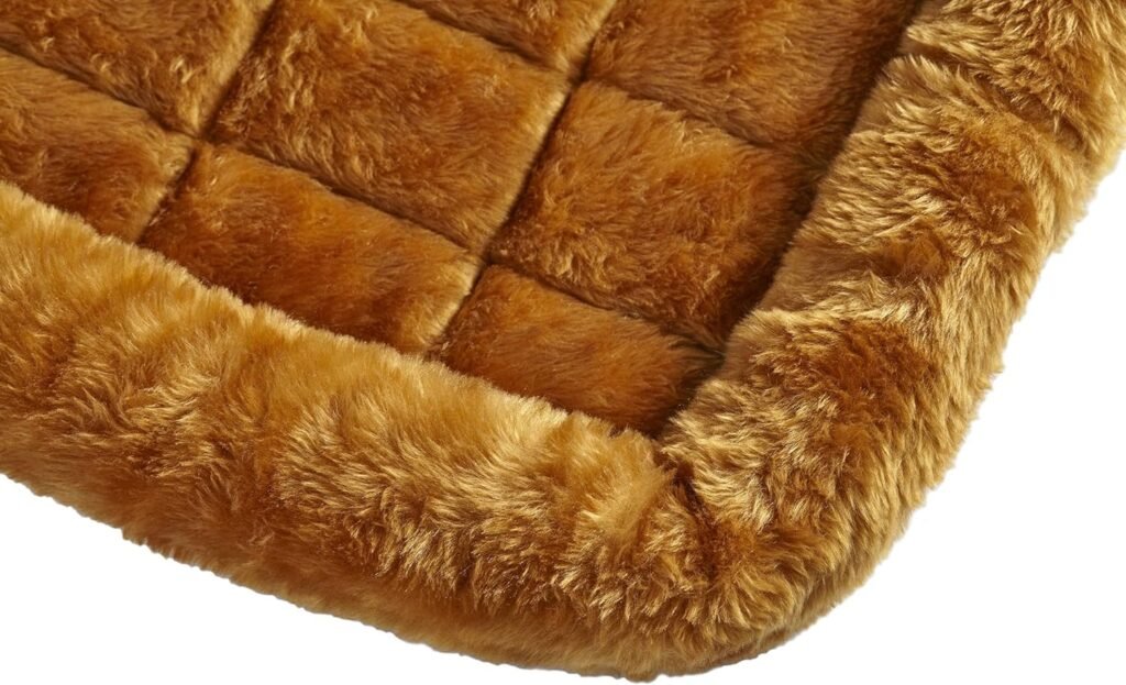 MidWest Homes for Pets Cinnamon 18-Inch Pet Bed w/ Comfortable Bolster | Ideal for Small Breeds  Fits an 18-Inch Crate | Easy Maintenance Machine Wash  Dry